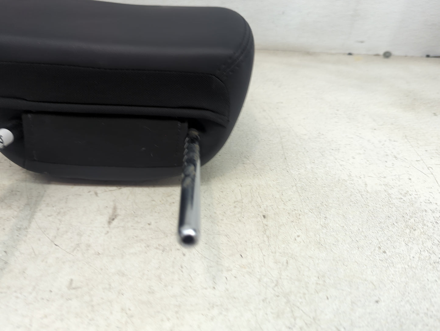 2015 Nissan Altima Headrest Head Rest Front Driver Seat Black - Oemusedautoparts1.com