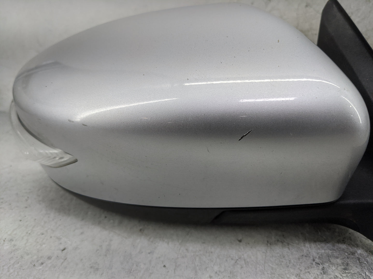 2013-2018 Nissan Altima Passenger Side View Mirror - Right Door Mirror OEM Used - Oemusedautoparts1.com