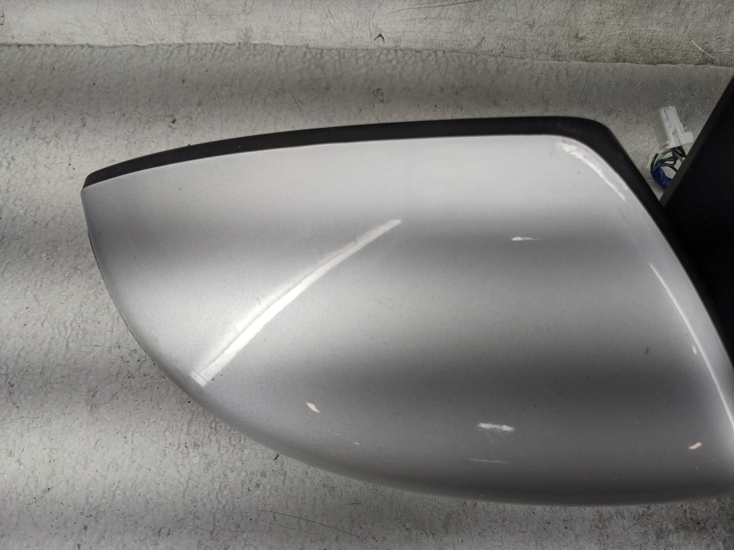2013-2018 Nissan Altima Passenger Side View Mirror - Right Door Mirror OEM Used - Oemusedautoparts1.com