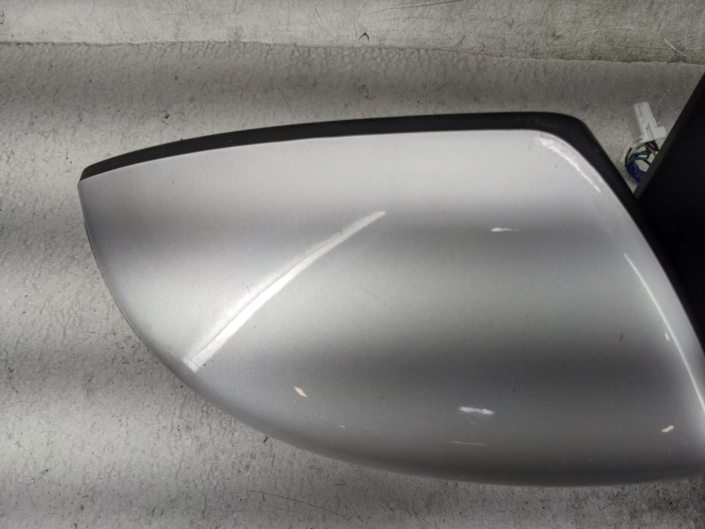 2013-2018 Nissan Altima Passenger Side View Mirror - Right Door Mirror OEM Used - Oemusedautoparts1.com