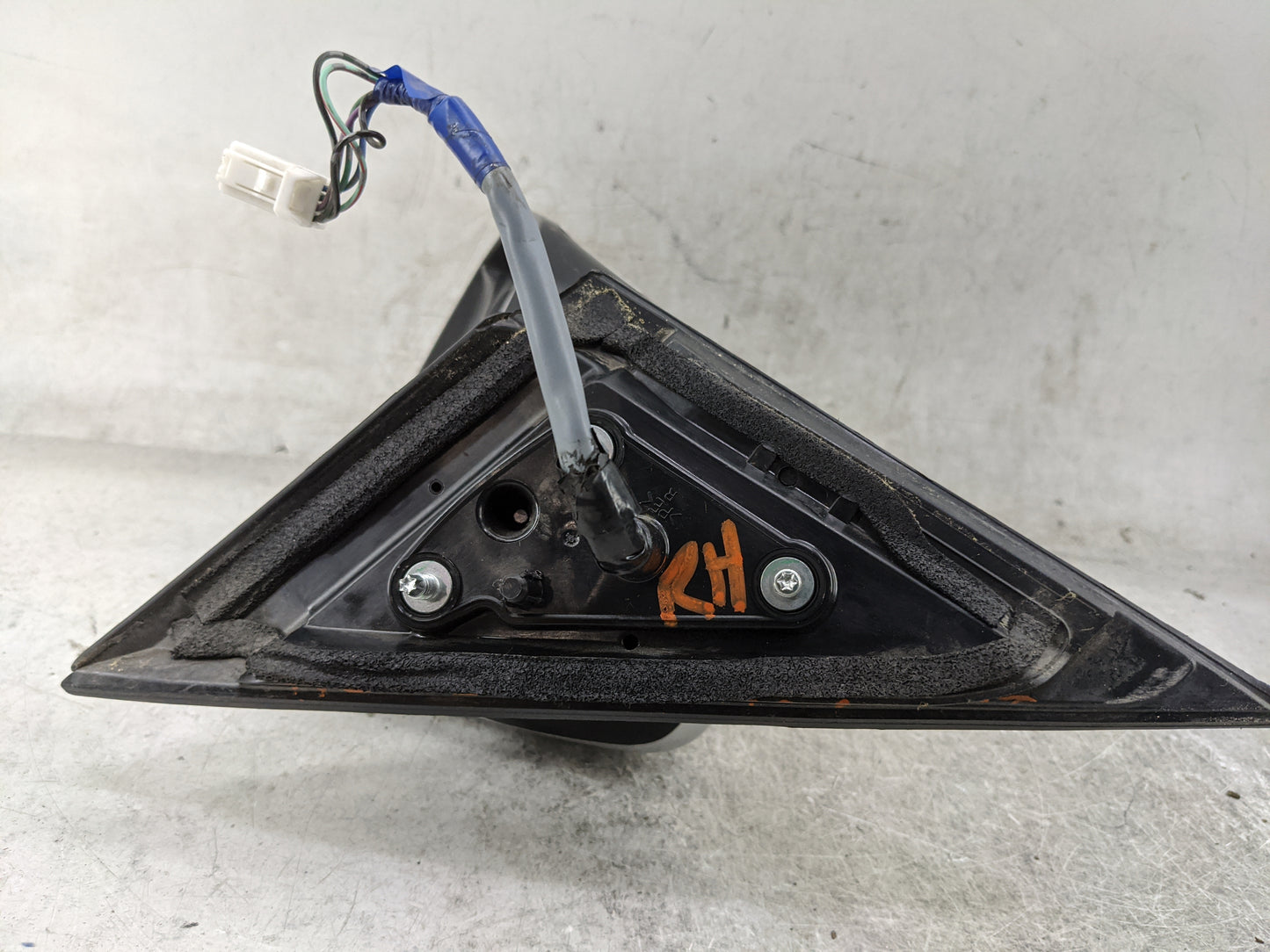 2013-2018 Nissan Altima Passenger Side View Mirror - Right Door Mirror OEM Used - Oemusedautoparts1.com
