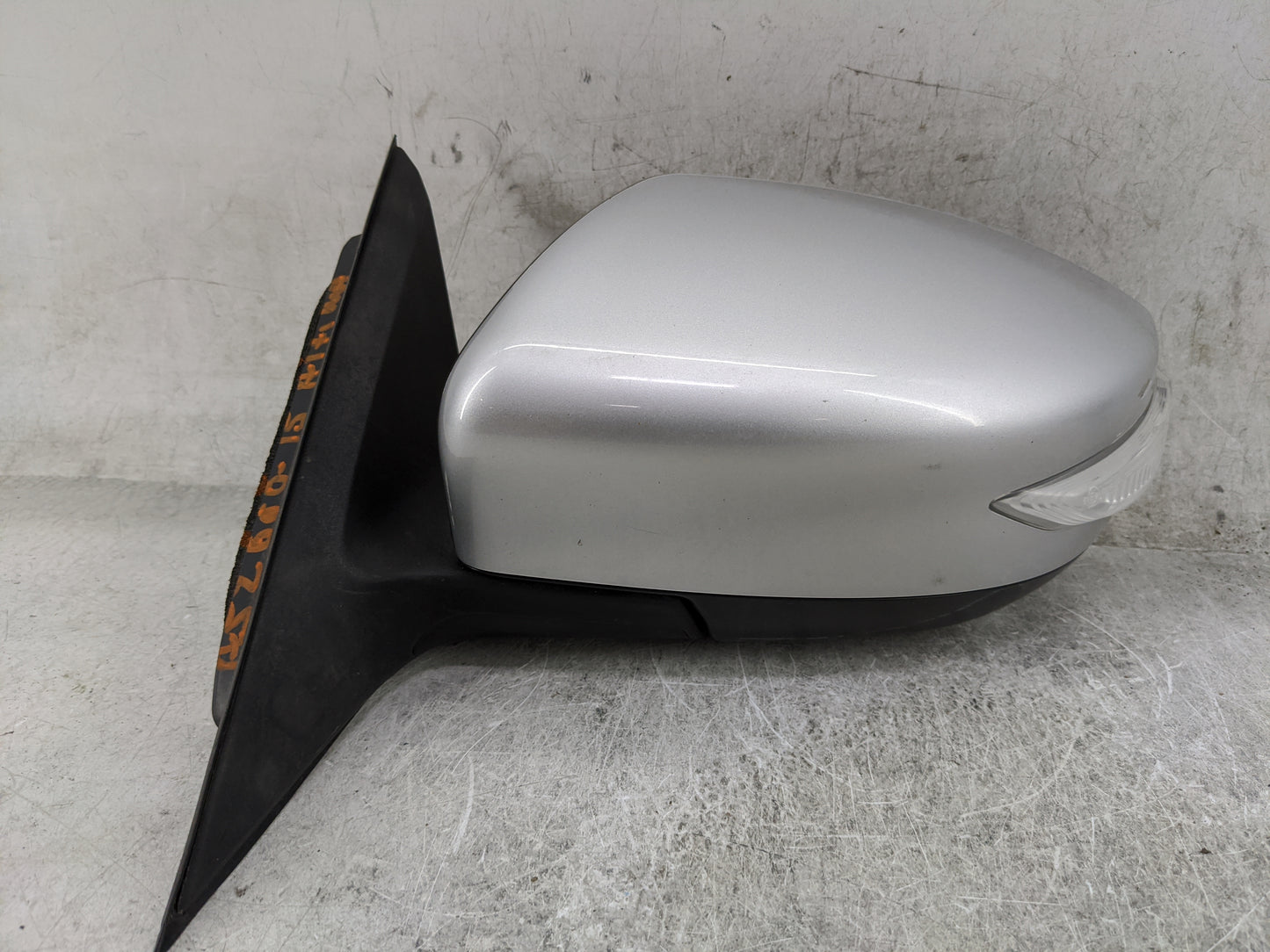 2013-2018 Nissan Altima Driver Side View Mirror - Left Door Mirror OEM Used - Oemusedautoparts1.com