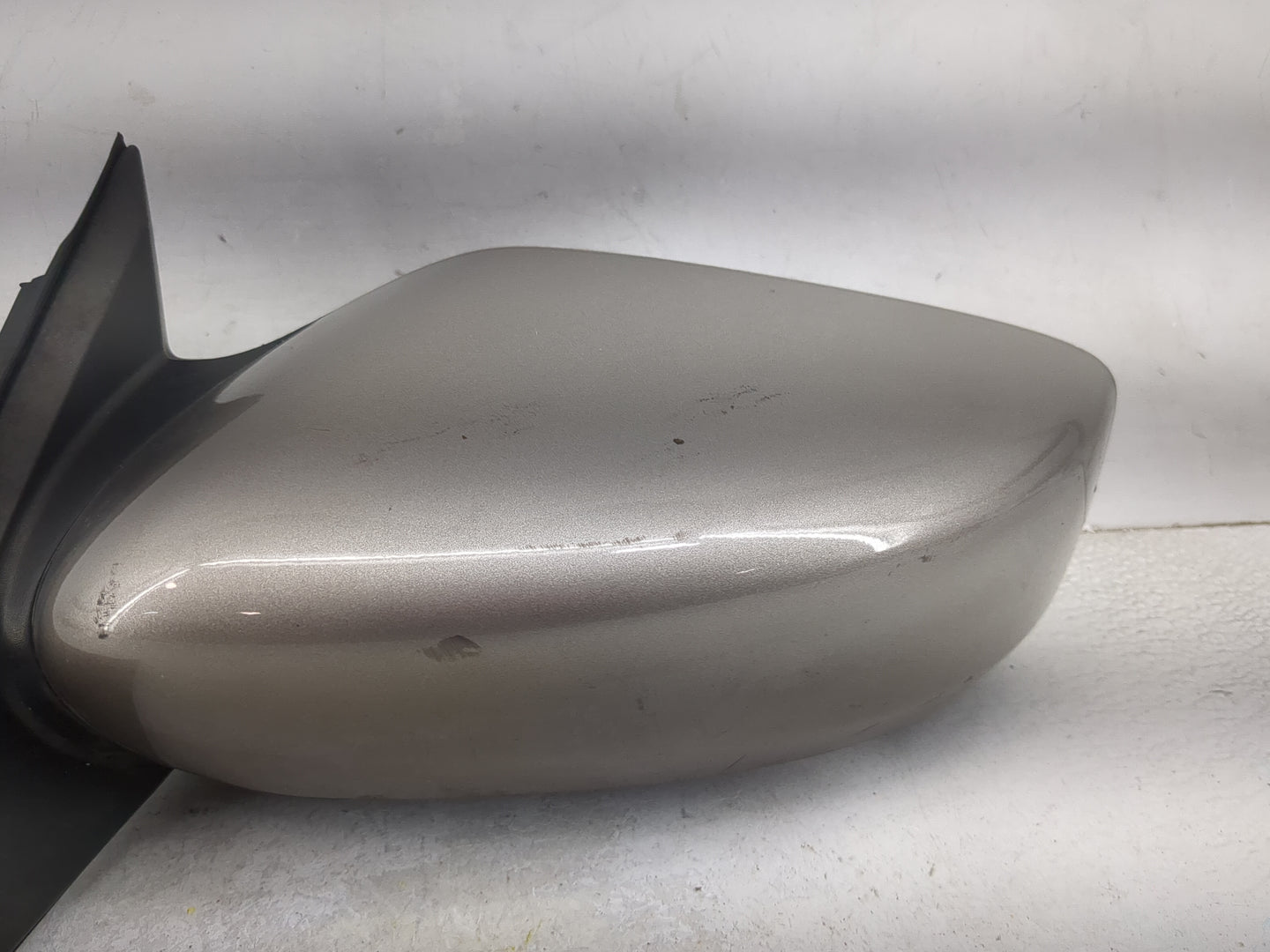 2013-2018 Nissan Altima Driver Side View Mirror - Left Door Mirror OEM Used - Oemusedautoparts1.com