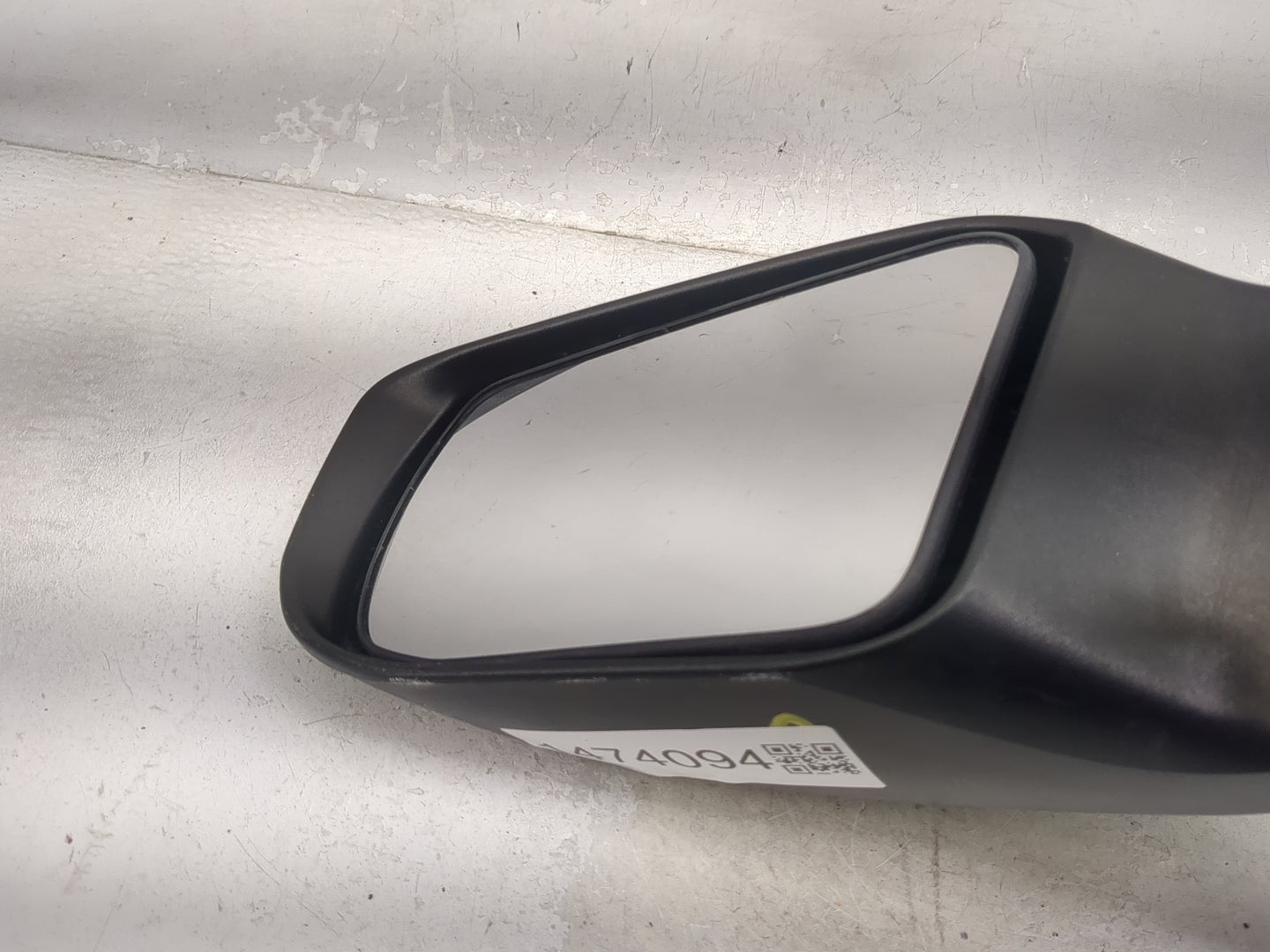 2013-2018 Nissan Altima Driver Side View Mirror - Left Door Mirror OEM Used - Oemusedautoparts1.com