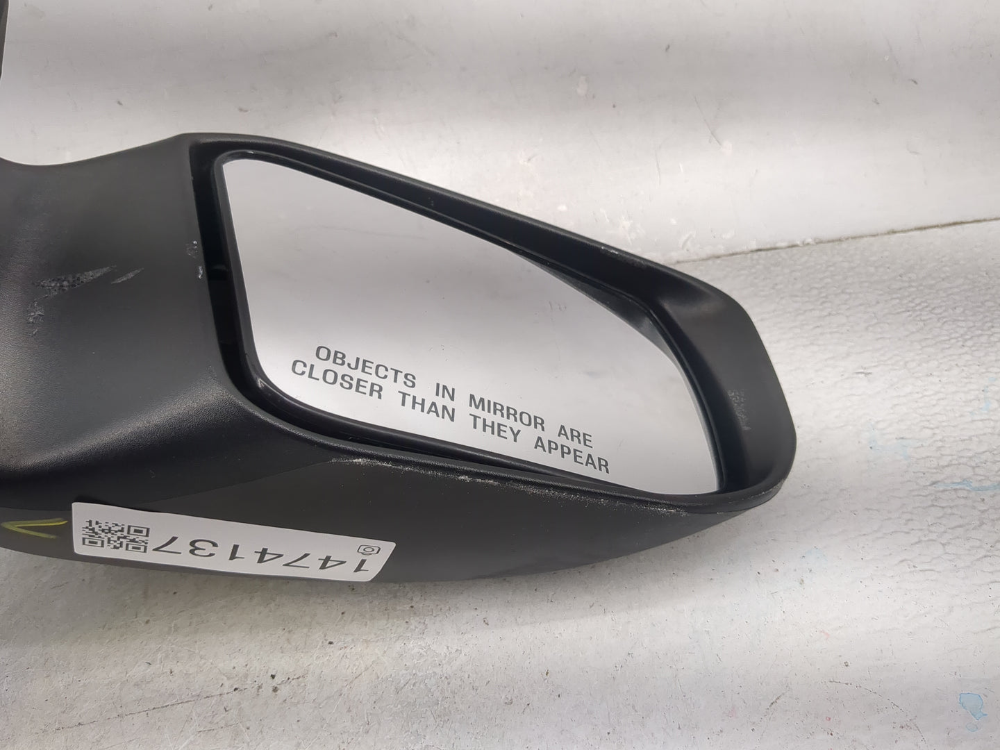 2013-2018 Nissan Altima Passenger Side View Mirror - Right Door Mirror OEM Used - Oemusedautoparts1.com
