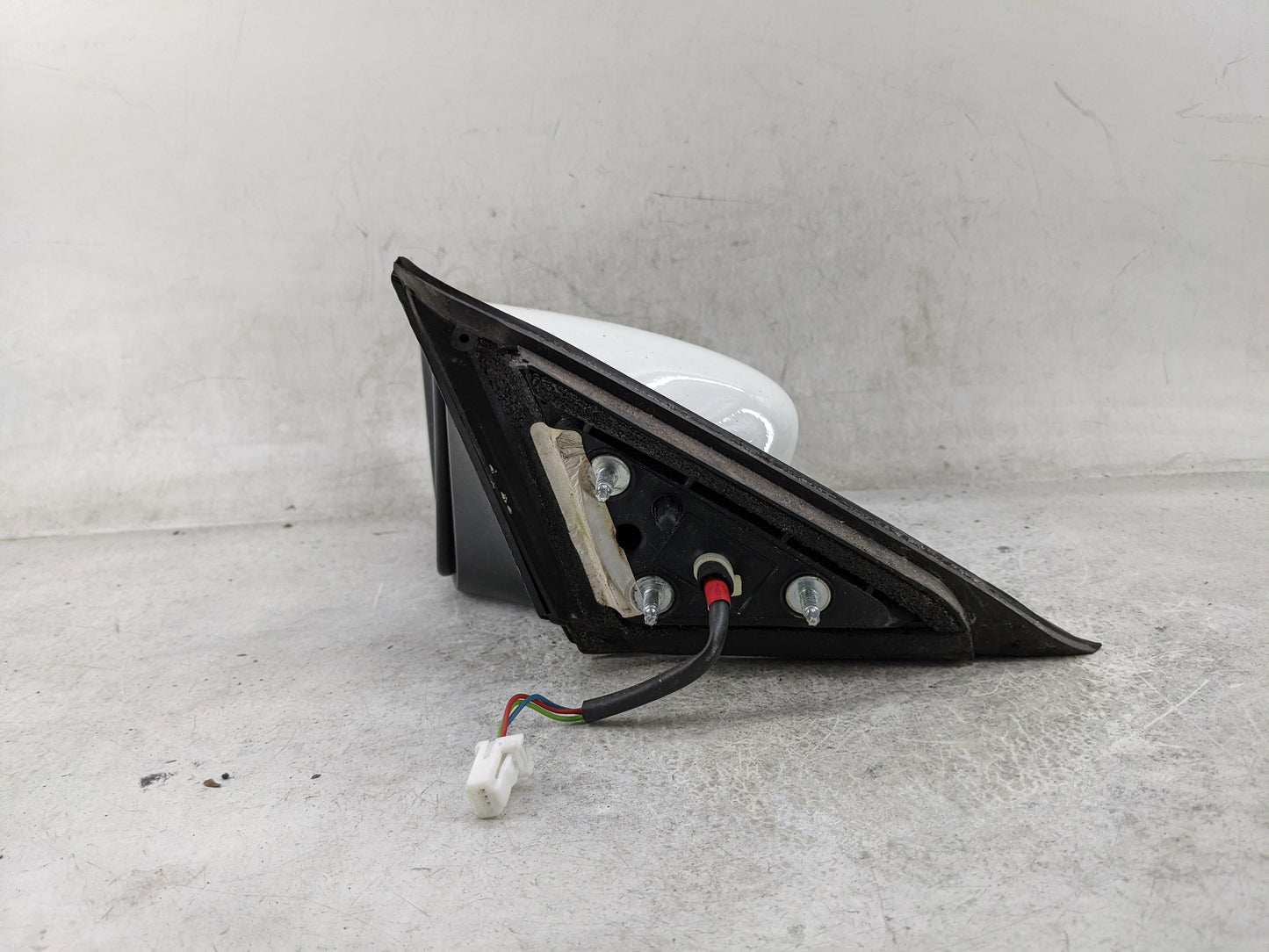 2013-2018 Nissan Altima Driver Side View Mirror - Left Door Mirror OEM Used - Oemusedautoparts1.com