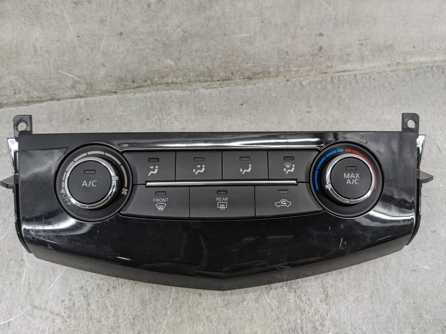 2015 Nissan Altima Climate Control Module Temperature AC/Heater Replacement P/N:275109HP0A E7P48061 Fits OEM Used Auto Parts