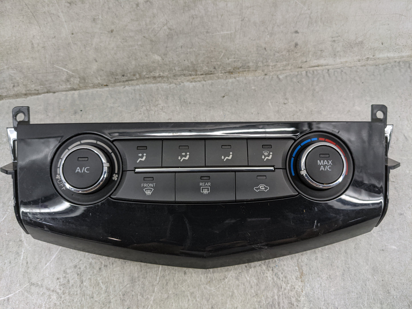 2015 Nissan Altima Climate Control Module Temperature AC/Heater Replacement P/N:275109HP0A E7P48061 Fits OEM Used Auto Parts