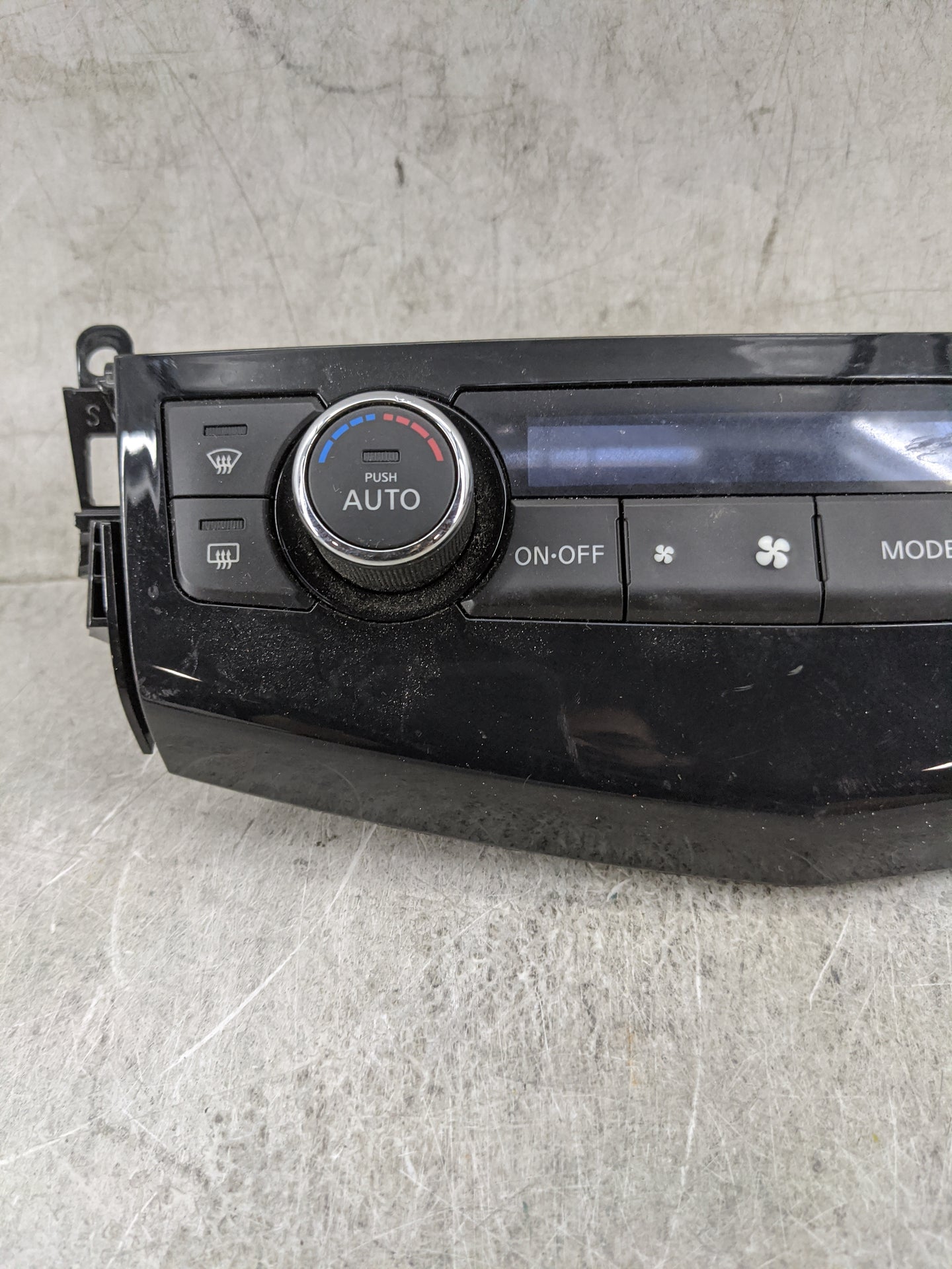 2013-2015 Nissan Altima Climate Control Module Temperature AC/Heater Replacement P/N:27500 9HP0A Fits Fits 2013 2014 2015 OE