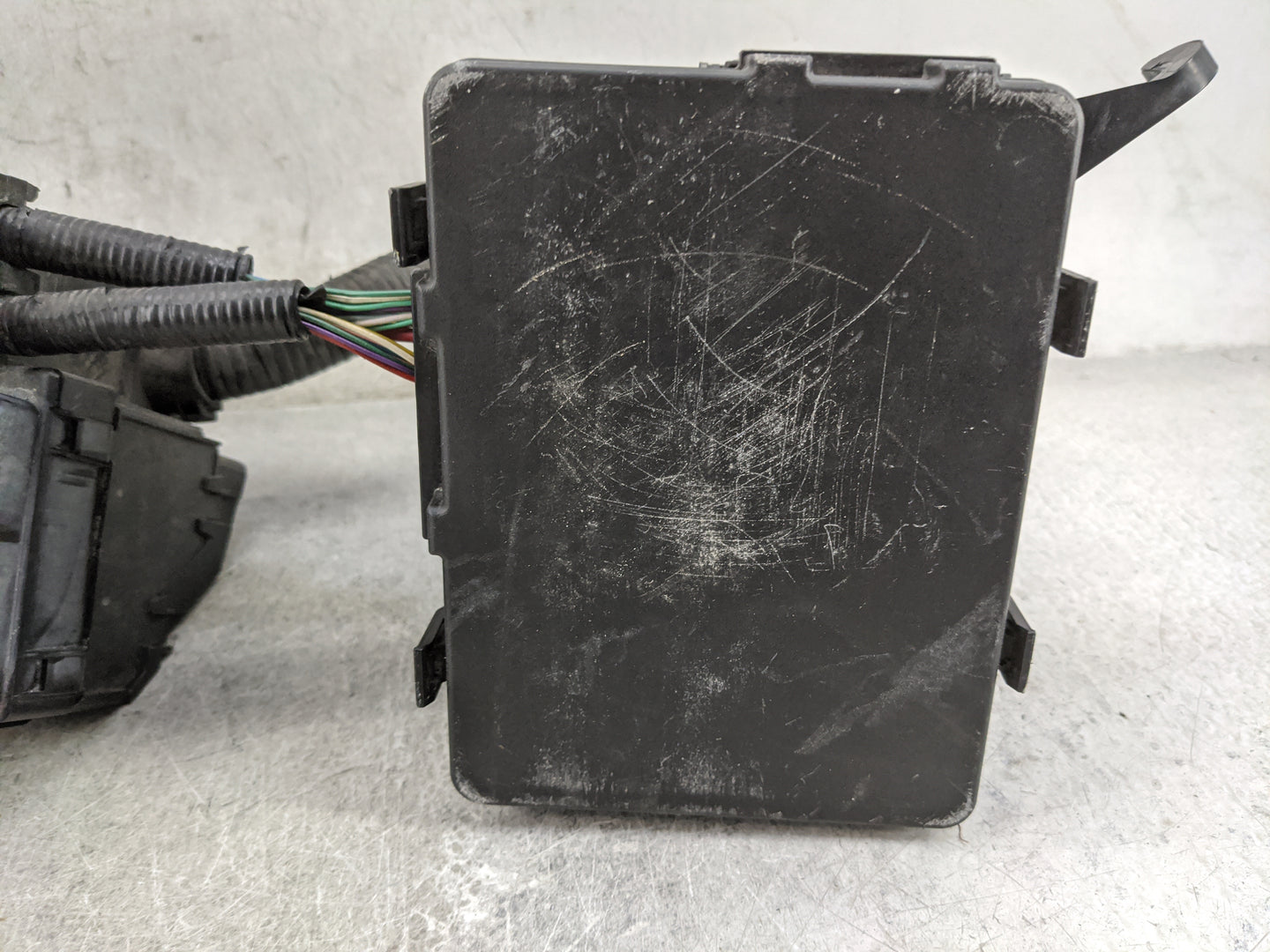 2015 Nissan Altima Fusebox Fuse Box Panel Relay Module Fits OEM Used Auto Parts - Oemusedautoparts1.com
