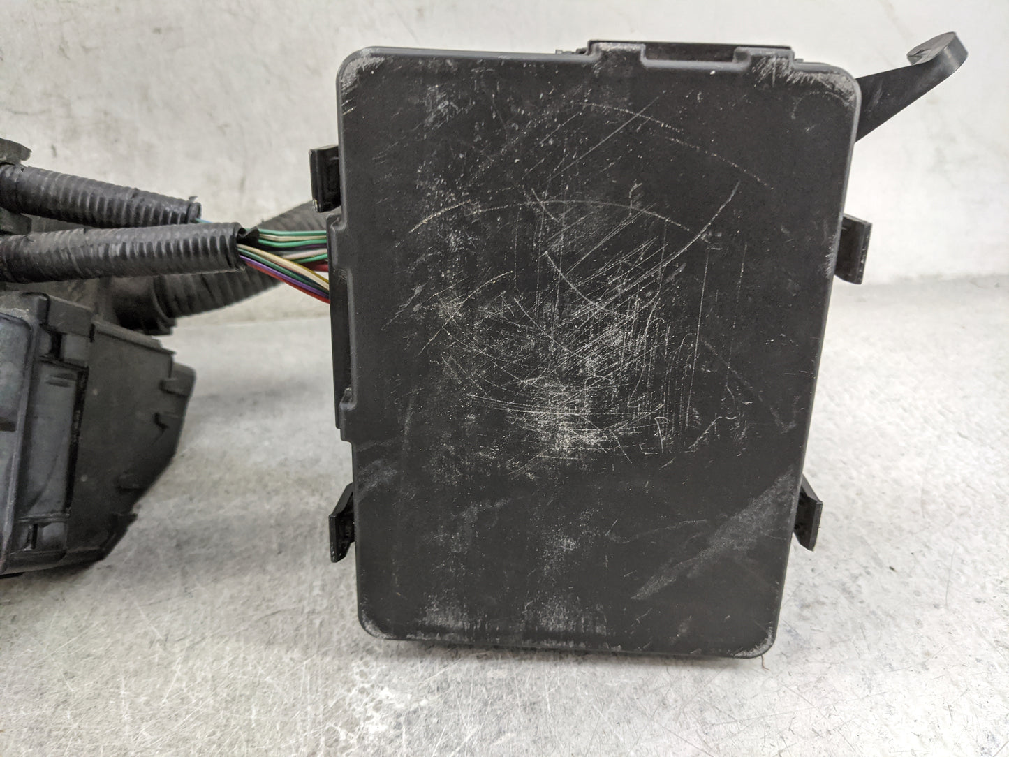 2015 Nissan Altima Fusebox Fuse Box Panel Relay Module Fits OEM Used Auto Parts - Oemusedautoparts1.com