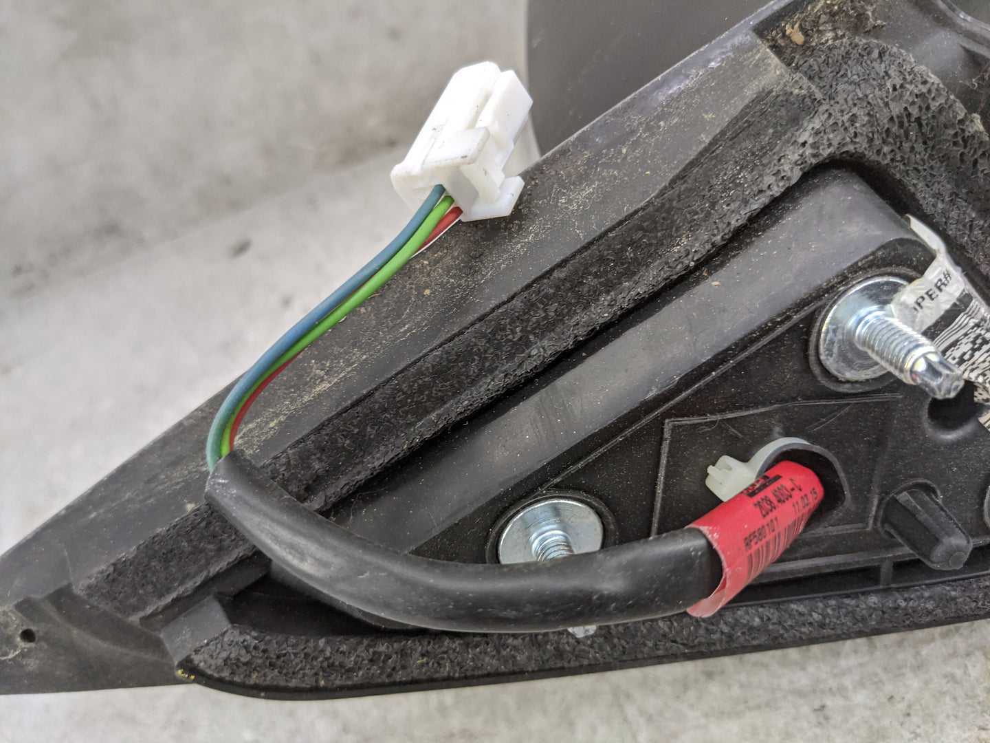 2013-2018 Nissan Altima Driver Side View Mirror - Left Door Mirror OEM Used - Oemusedautoparts1.com