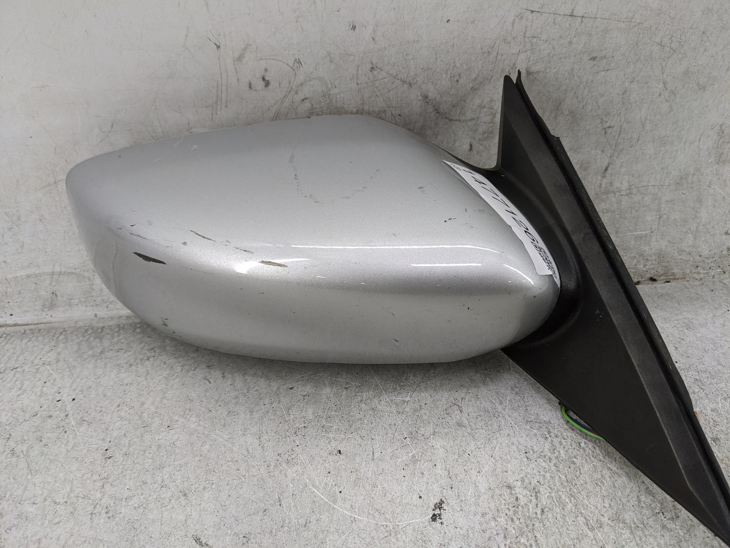 2013-2018 Nissan Altima Passenger Side View Mirror - Right Door Mirror OEM Used - Oemusedautoparts1.com