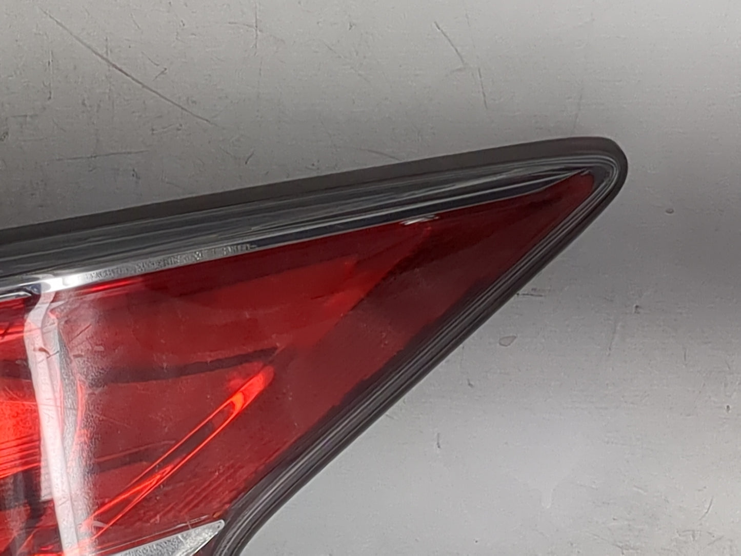 2014-2015 Nissan Altima Tail Light Assembly Passenger Right OEM P/N:949 457 Fits Fits 2014 2015 OEM Used Auto Parts - Oemuse