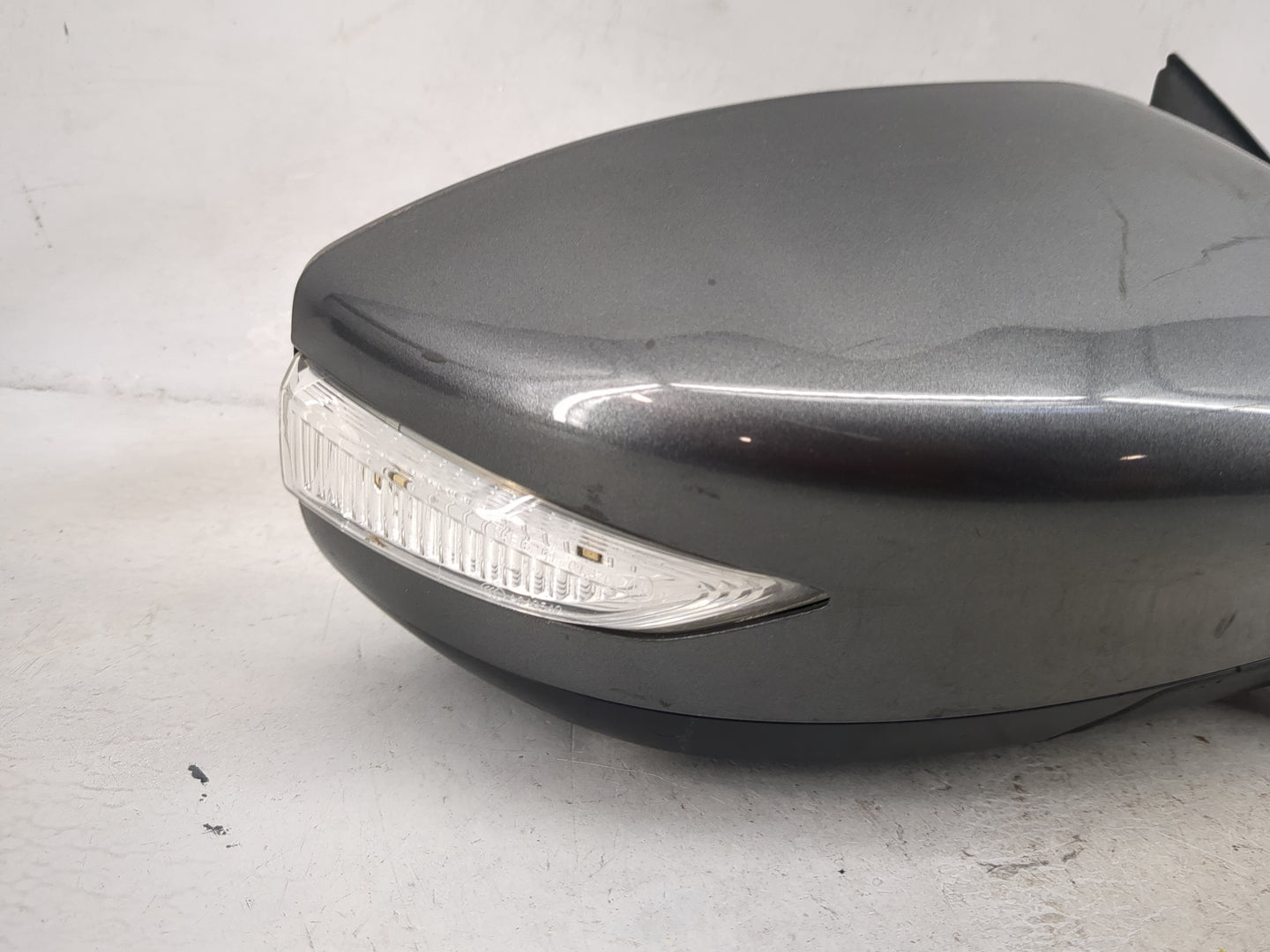 2013-2018 Nissan Altima Passenger Side View Mirror - Right Door Mirror OEM Used - Oemusedautoparts1.com