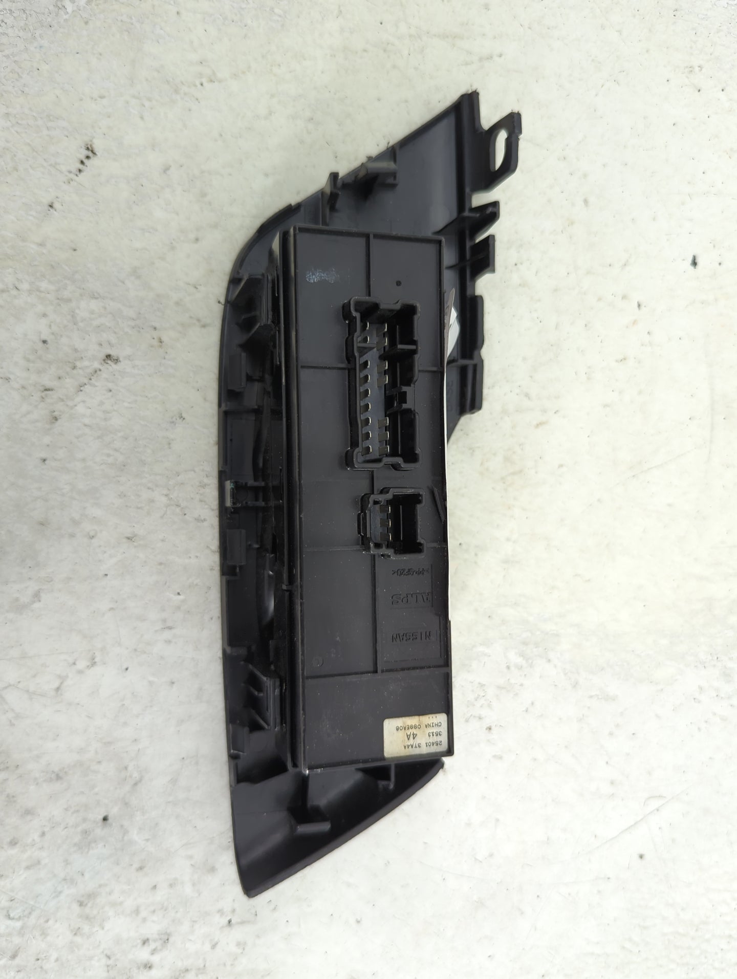 2013-2018 Nissan Altima Master Power Window Switch Replacement Driver Side Left P/N:25401 3TA4A Fits OEM Used Auto Parts - O