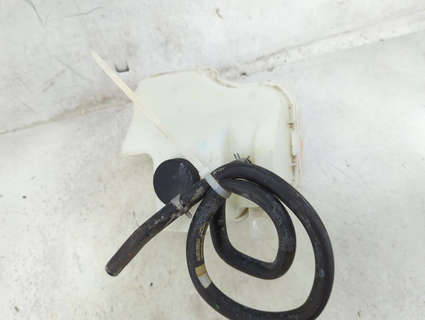 2013-2018 Nissan Altima Radiator Coolant Overflow Expansion Tank Bottle 1494197 - Oemusedautoparts1.com