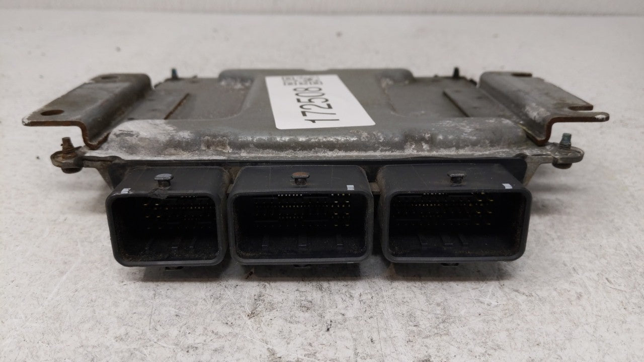 2015 Nissan Altima PCM Engine Control Computer ECU ECM PCU OEM P/N:BEM404-300 A1 NEC001-666, NEC013-028 Fits Fits 2013 2014 