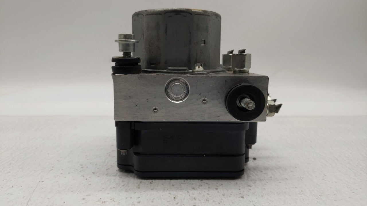 2015 Nissan Altima ABS Pump Control Module Replacement P/N:47660 9HM0A Fits OEM Used Auto Parts - Oemusedautoparts1.com