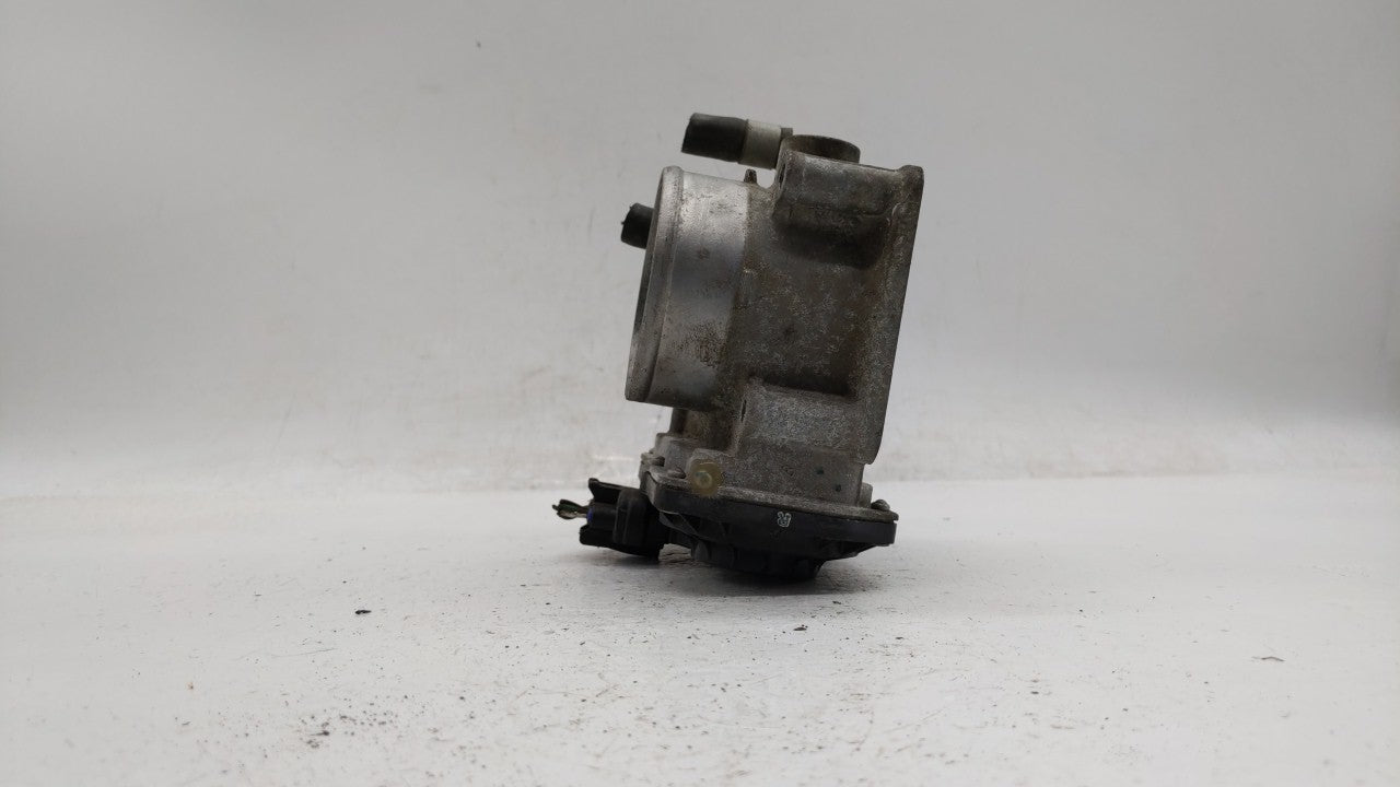 2013-2018 Nissan Altima Throttle Body P/N:3TA60-01 B 3TA60-01 A, 3TA60-01 C Fits Fits 2013 2014 2015 2016 2017 2018 2019 OEM