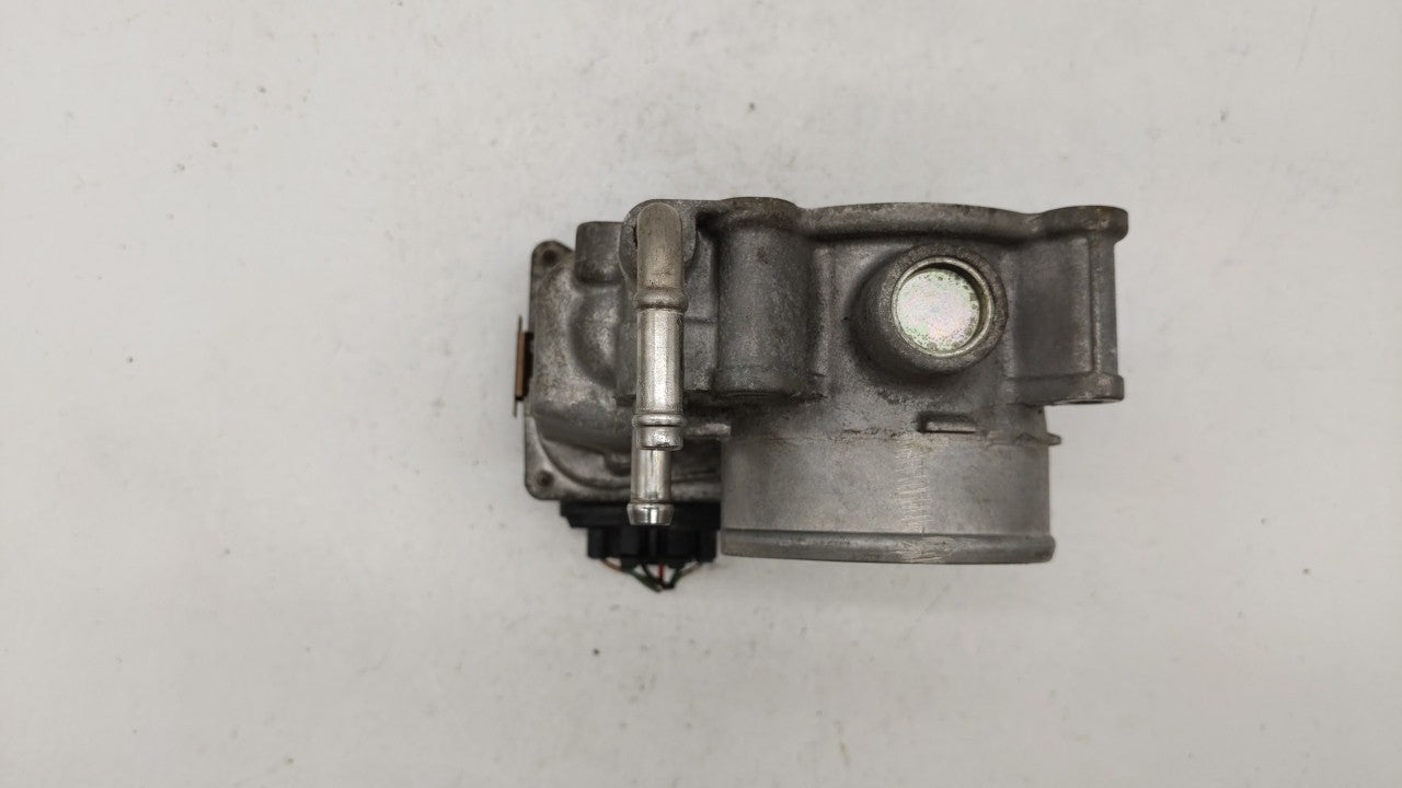 2013-2018 Nissan Altima Throttle Body P/N:3TA60-01 B 3TA60-01 A, 3TA60-01 C Fits Fits 2013 2014 2015 2016 2017 2018 2019 OEM