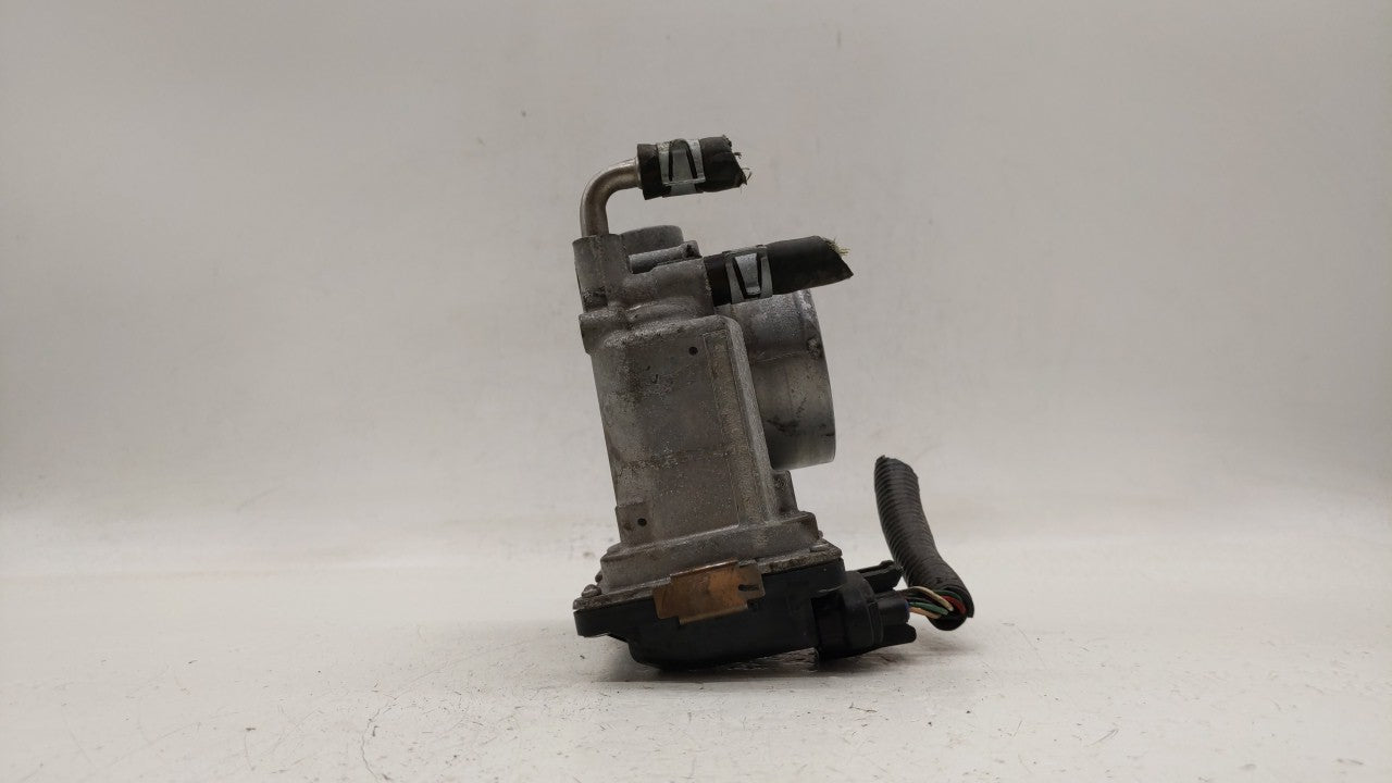 2013-2018 Nissan Altima Throttle Body P/N:3TA60-01 B 3TA60-01 A Fits Fits 2013 2014 2015 2016 2017 2018 2019 OEM Used Auto P