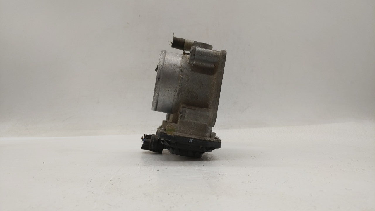 2013-2018 Nissan Altima Throttle Body P/N:3TA60-01 C 3TA60-01 B, 3TA60-01 A Fits Fits 2013 2014 2015 2016 2017 2018 2019 OEM