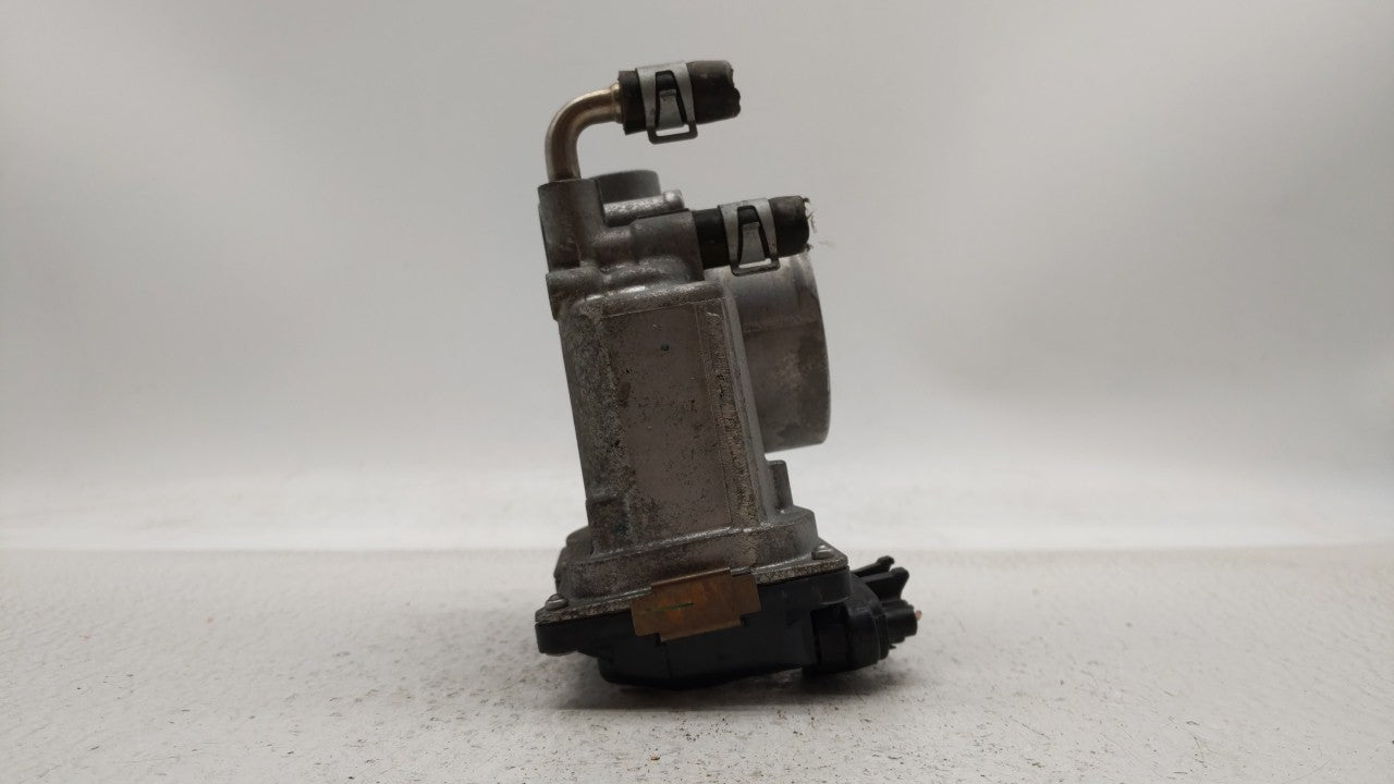 2013-2018 Nissan Altima Throttle Body P/N:3TA60-01 C 3TA60-01 B, 3TA60-01 A Fits Fits 2013 2014 2015 2016 2017 2018 2019 OEM