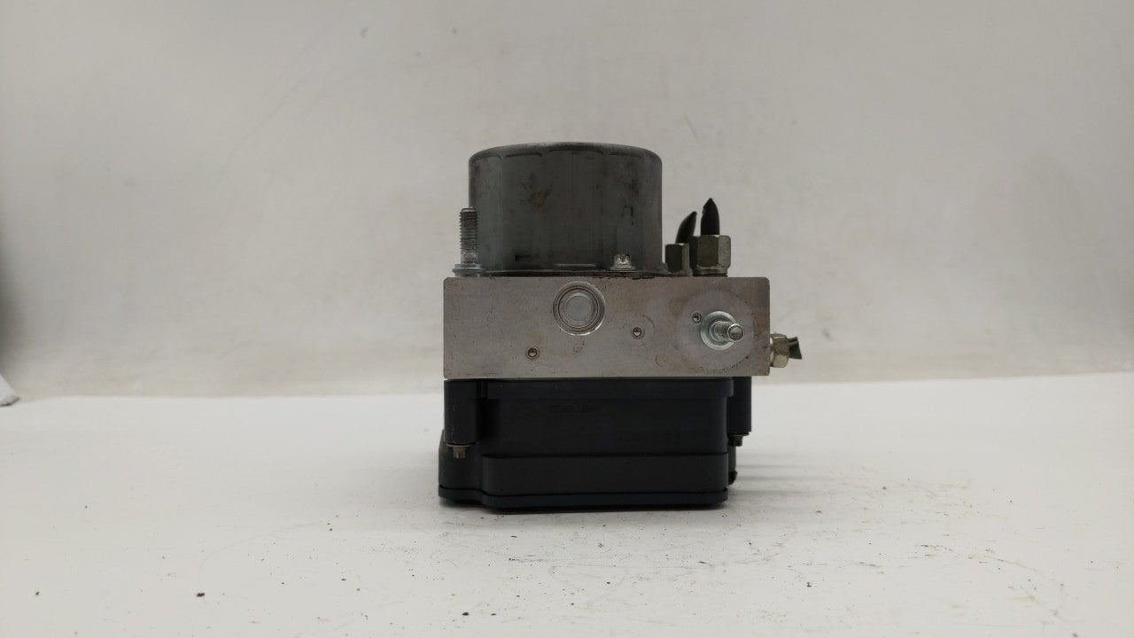 2015 Nissan Altima ABS Pump Control Module Replacement P/N:47660 9HM0A Fits OEM Used Auto Parts - Oemusedautoparts1.com