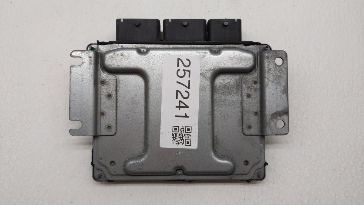 2015 Nissan Altima PCM Engine Control Computer ECU ECM PCU OEM P/N:BEM404-300 A1 NEC001-666, NEC013-028, NEC009-638 Fits 201