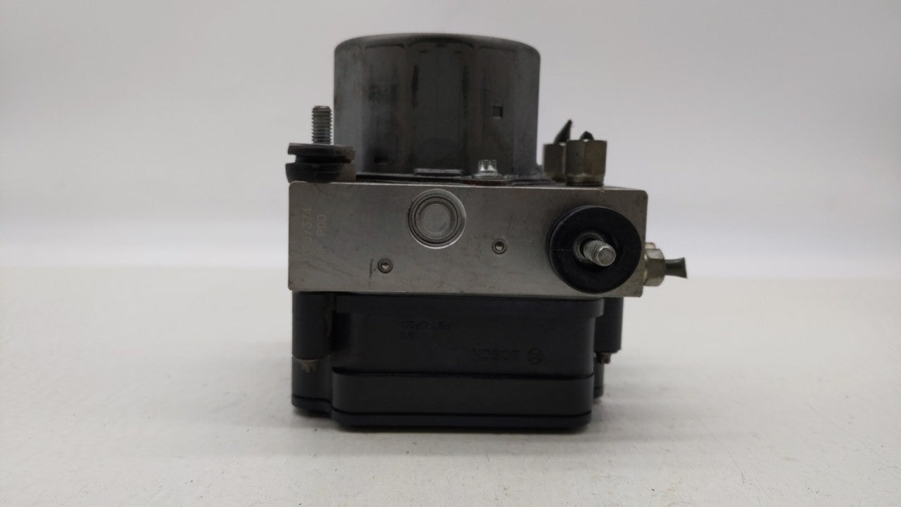 2015 Nissan Altima ABS Pump Control Module Replacement P/N:47660 9HM0A Fits OEM Used Auto Parts - Oemusedautoparts1.com