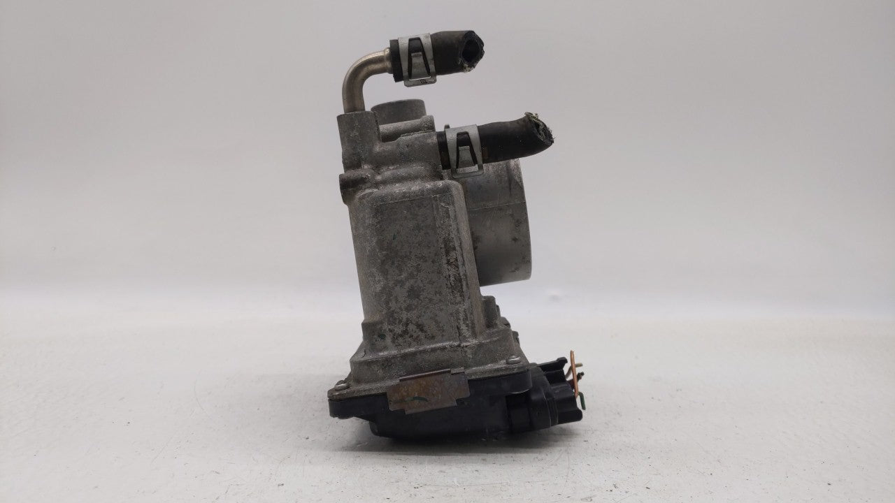 2013-2018 Nissan Altima Throttle Body P/N:3TA60-01 C 3TA60-01 B, 3TA60-01 A Fits Fits 2013 2014 2015 2016 2017 2018 2019 OEM