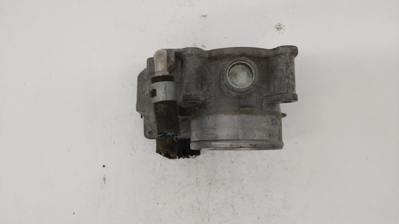 2013-2018 Nissan Altima Throttle Body P/N:3TA60-01 C 3TA60-01 B, 3TA60-01 A Fits Fits 2013 2014 2015 2016 2017 2018 2019 OEM
