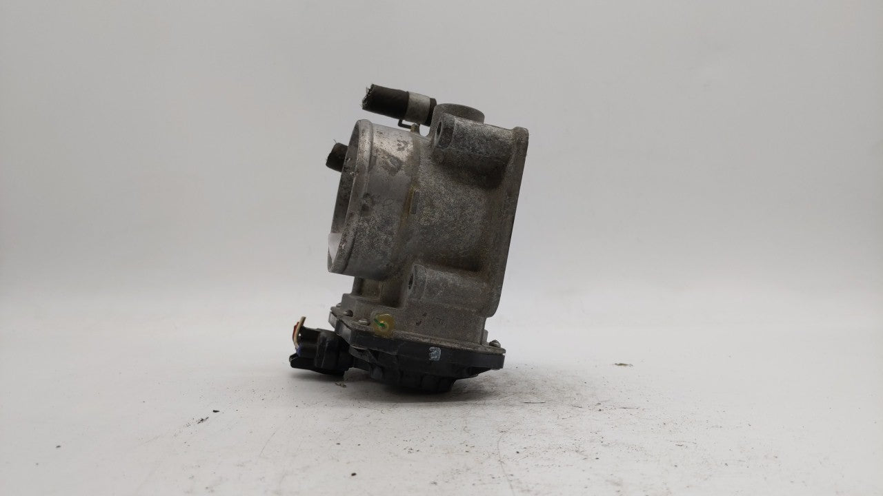2013-2018 Nissan Altima Throttle Body P/N:3TA60-01 C 3TA60-01 B, 3TA60-01 A Fits Fits 2013 2014 2015 2016 2017 2018 2019 OEM