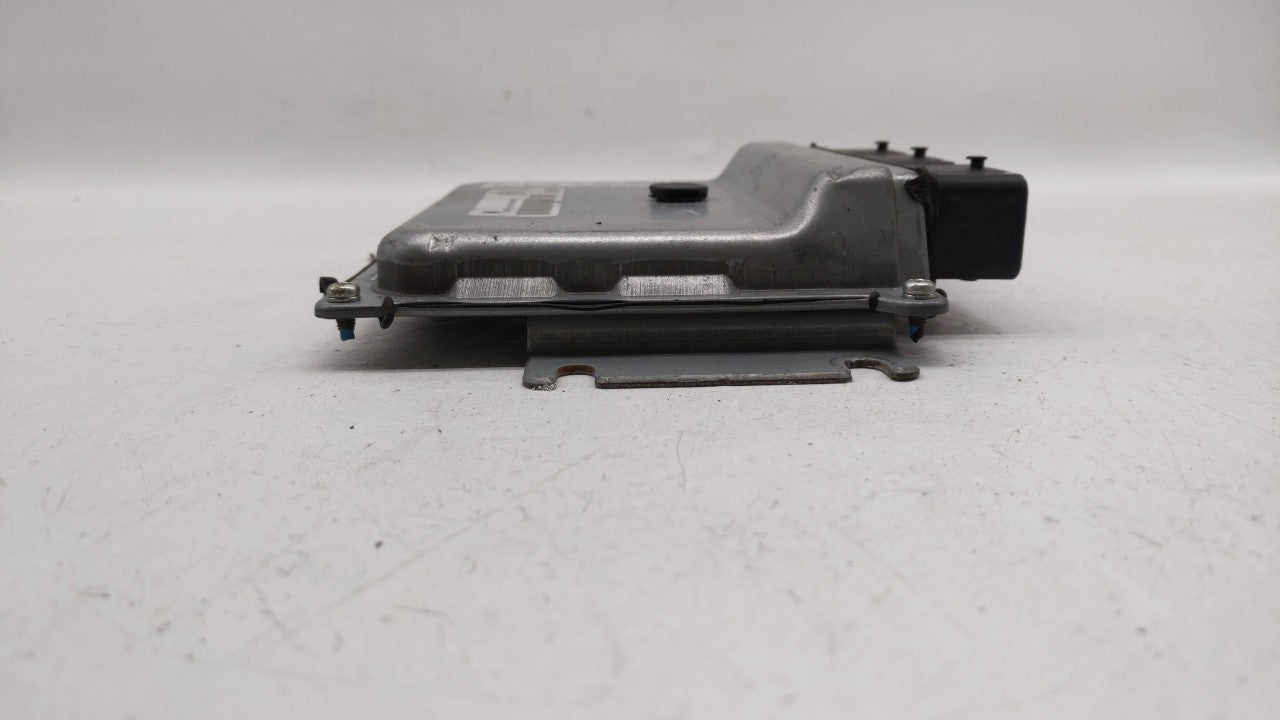 2015 Nissan Altima PCM Engine Control Computer ECU ECM PCU OEM P/N:BEM404-300 A1 NEC001-666, NEC013-028 Fits Fits 2013 2014 