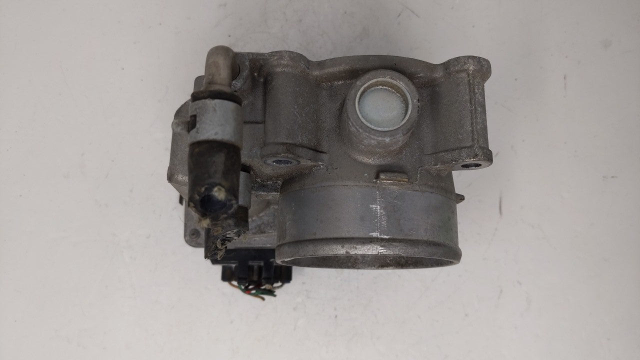 2013-2018 Nissan Altima Throttle Body P/N:3TA60-01 C 3TA60-01 B, 3TA60-01 A Fits Fits 2013 2014 2015 2016 2017 2018 2019 OEM