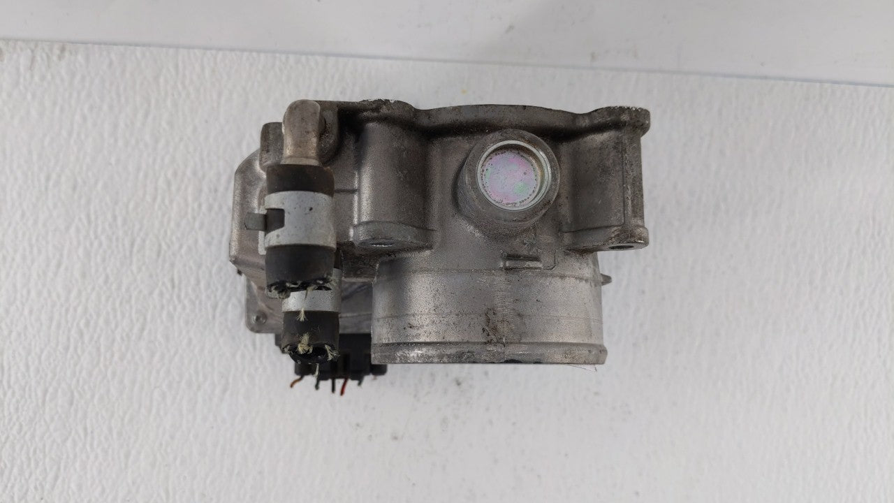 2013-2018 Nissan Altima Throttle Body P/N:3TA60-01 C 3TA60-01 B, 3TA60-01 A Fits Fits 2013 2014 2015 2016 2017 2018 2019 OEM