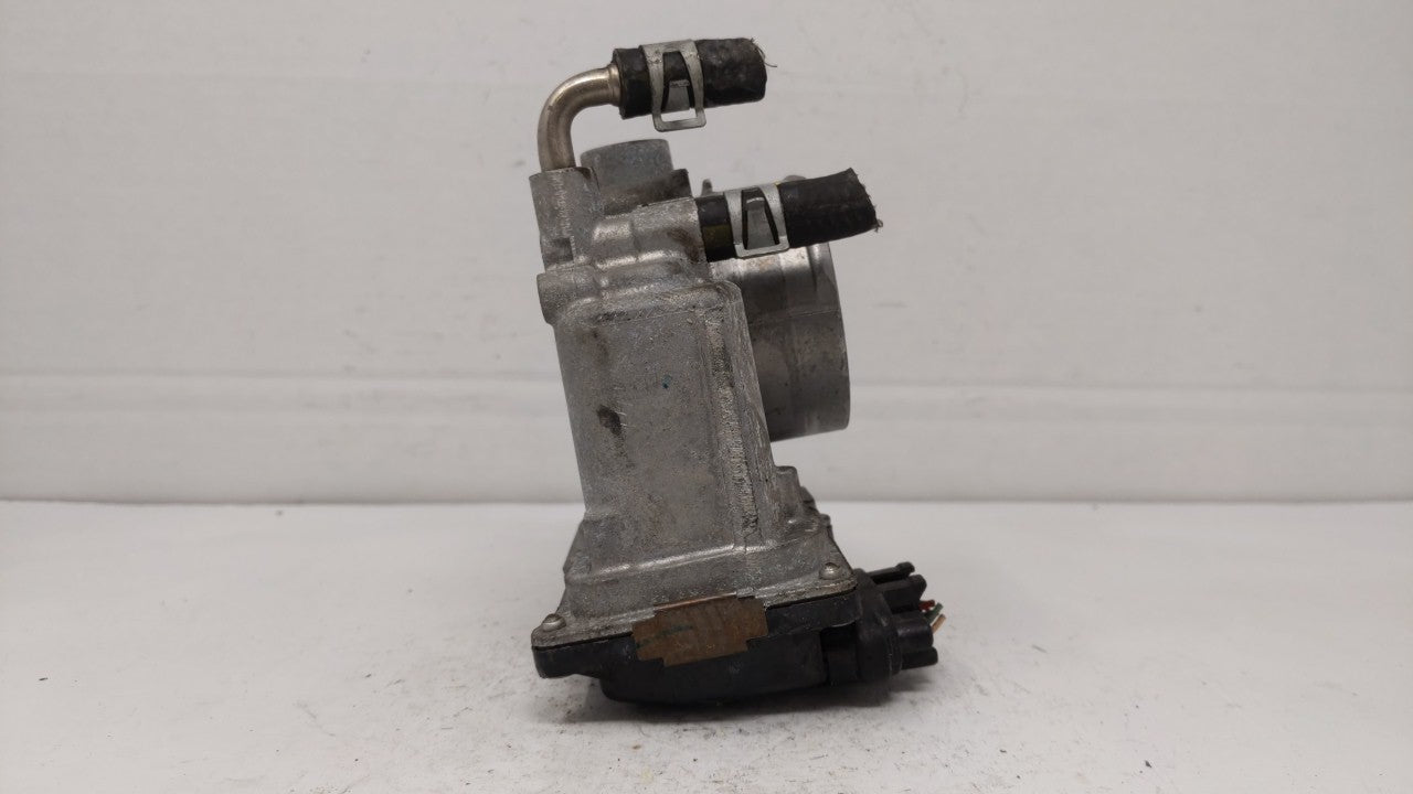 2013-2018 Nissan Altima Throttle Body P/N:3TA60-01 C 3TA60-01 B, 3TA60-01 A Fits Fits 2013 2014 2015 2016 2017 2018 2019 OEM