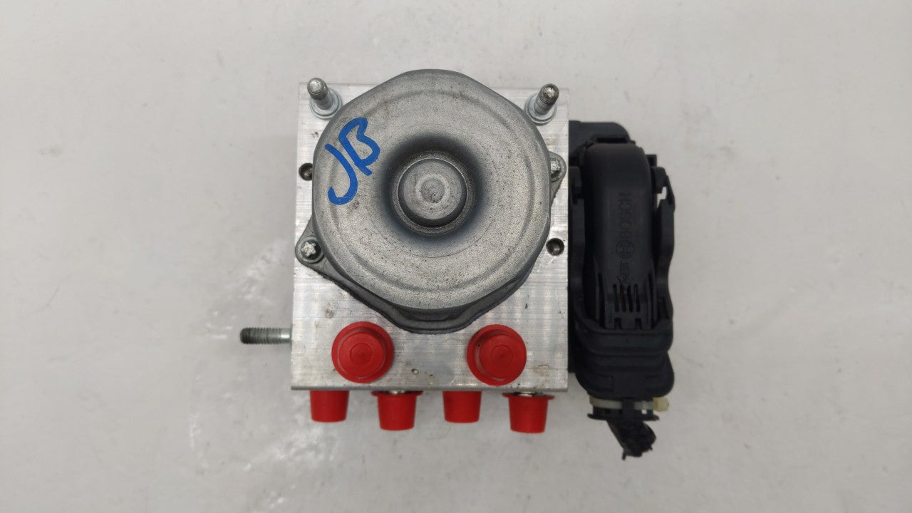 2015 Nissan Altima ABS Pump Control Module Replacement P/N:47660 9HM0A Fits OEM Used Auto Parts - Oemusedautoparts1.com