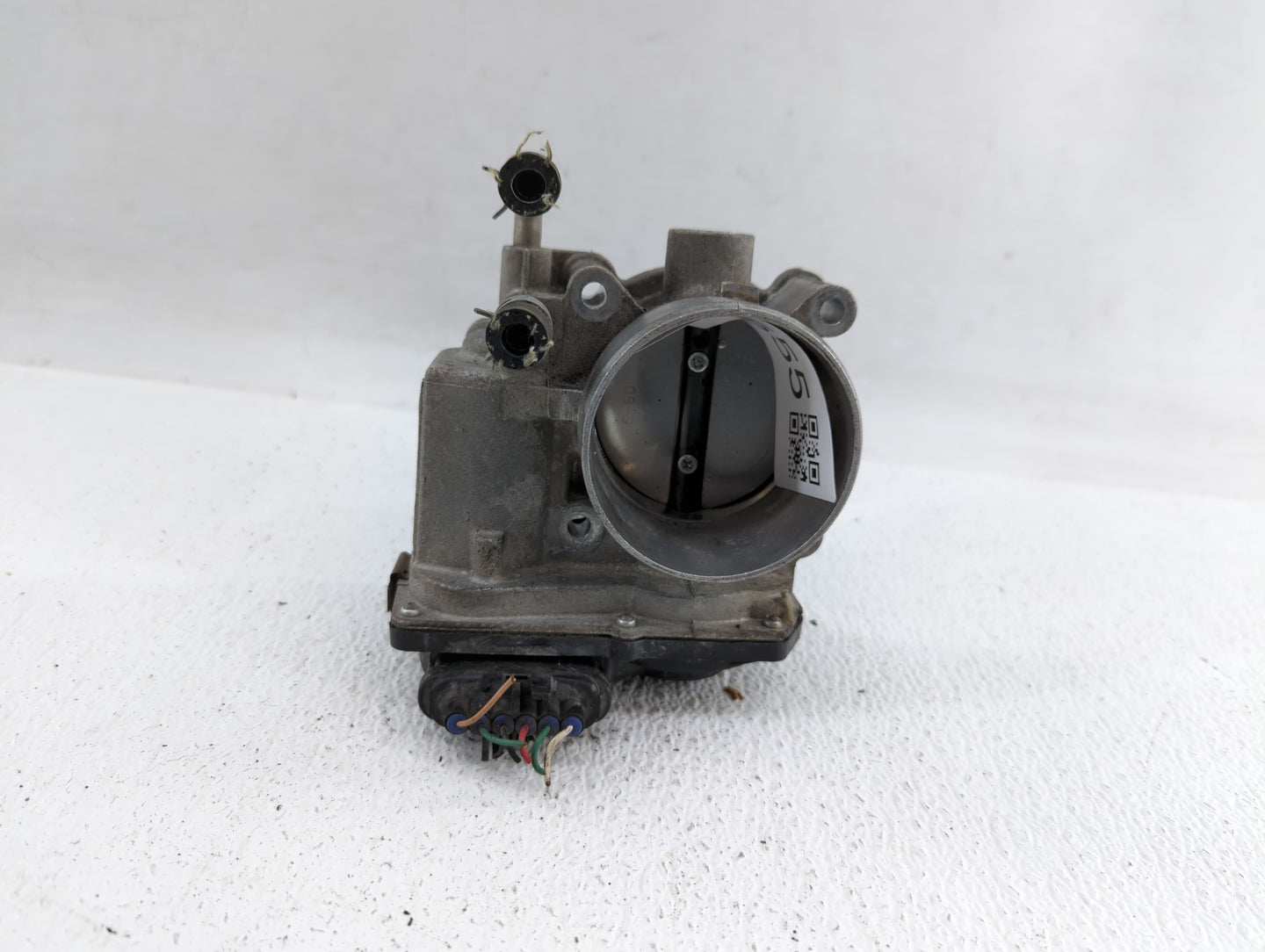2013-2018 Nissan Altima Throttle Body P/N:3TA60-01 C 3TA60-01 B, 3TA60-01 A Fits Fits 2013 2014 2015 2016 2017 2018 2019 OEM