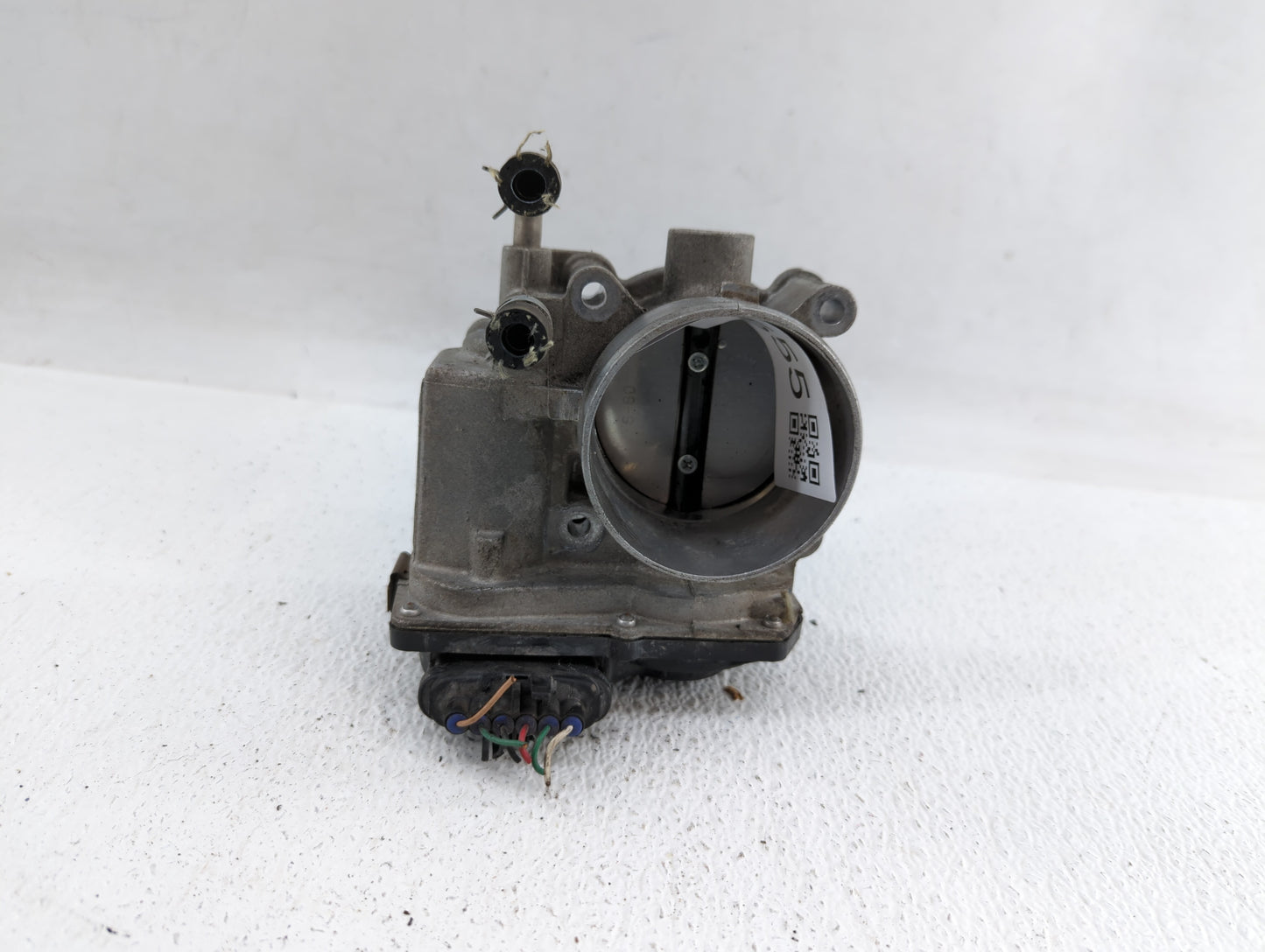 2013-2018 Nissan Altima Throttle Body P/N:3TA60-01 C 3TA60-01 B, 3TA60-01 A Fits Fits 2013 2014 2015 2016 2017 2018 2019 OEM