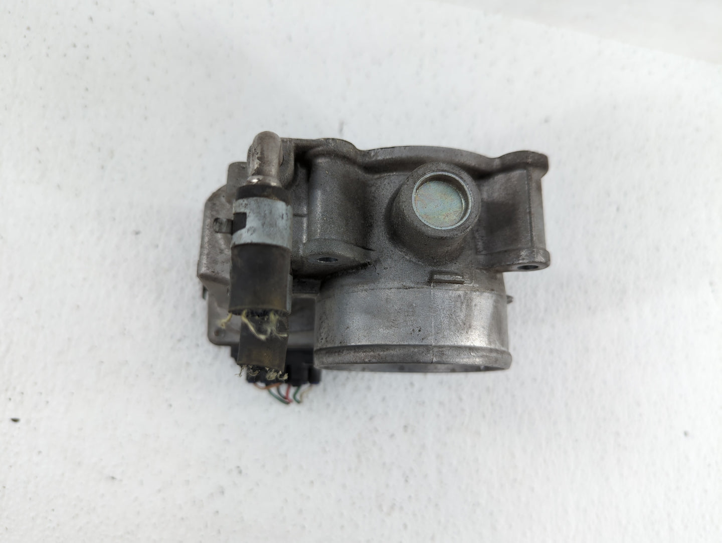 2013-2018 Nissan Altima Throttle Body P/N:3TA60-01 C 3TA60-01 B, 3TA60-01 A Fits Fits 2013 2014 2015 2016 2017 2018 2019 OEM