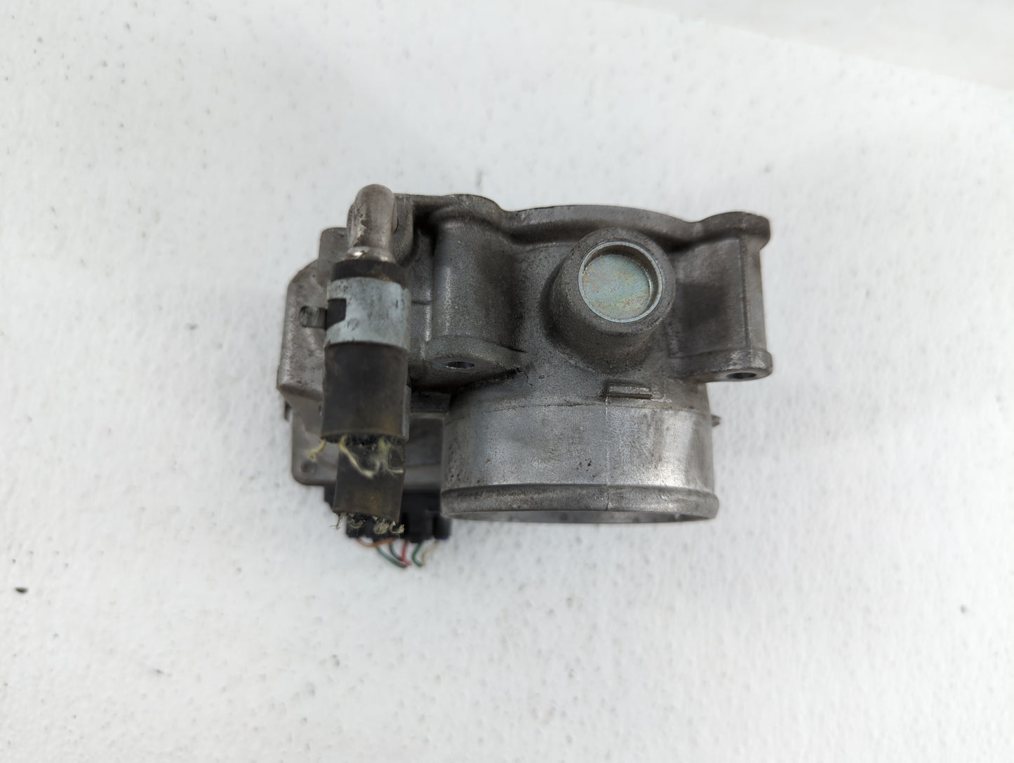 2013-2018 Nissan Altima Throttle Body P/N:3TA60-01 C 3TA60-01 B, 3TA60-01 A Fits Fits 2013 2014 2015 2016 2017 2018 2019 OEM