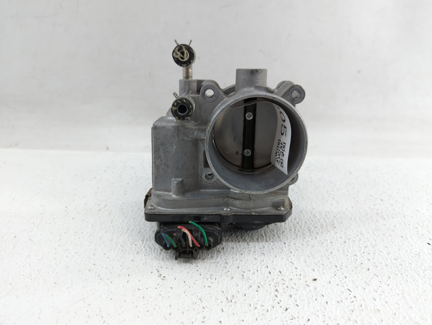 2013-2018 Nissan Altima Throttle Body P/N:3TA60-01 C 3TA60-01 B, 3TA60-01 A Fits Fits 2013 2014 2015 2016 2017 2018 2019 OEM