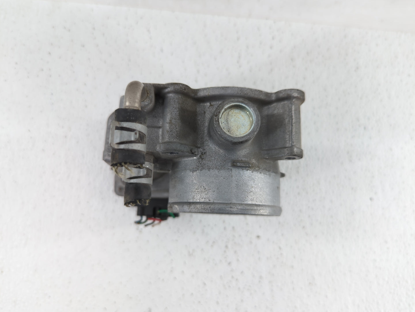 2013-2018 Nissan Altima Throttle Body P/N:3TA60-01 C 3TA60-01 B, 3TA60-01 A Fits Fits 2013 2014 2015 2016 2017 2018 2019 OEM