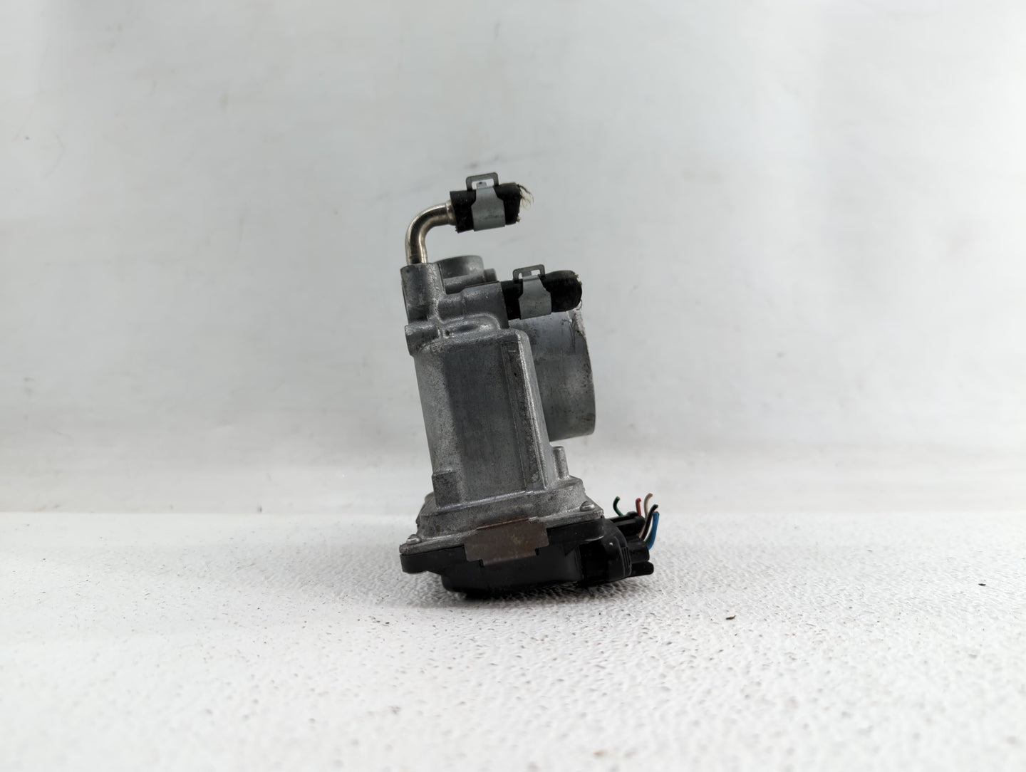 2013-2018 Nissan Altima Throttle Body P/N:3TA60-01 C 3TA60-01 B, 3TA60-01 A Fits Fits 2013 2014 2015 2016 2017 2018 2019 OEM