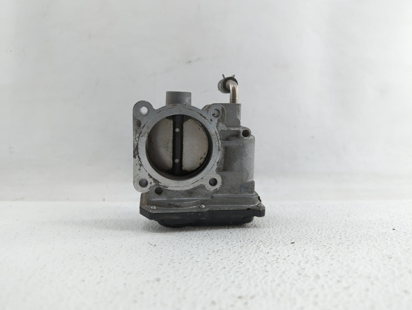 2013-2018 Nissan Altima Throttle Body P/N:3TA60-01 C 3TA60-01 B, 3TA60-01 A Fits Fits 2013 2014 2015 2016 2017 2018 2019 OEM