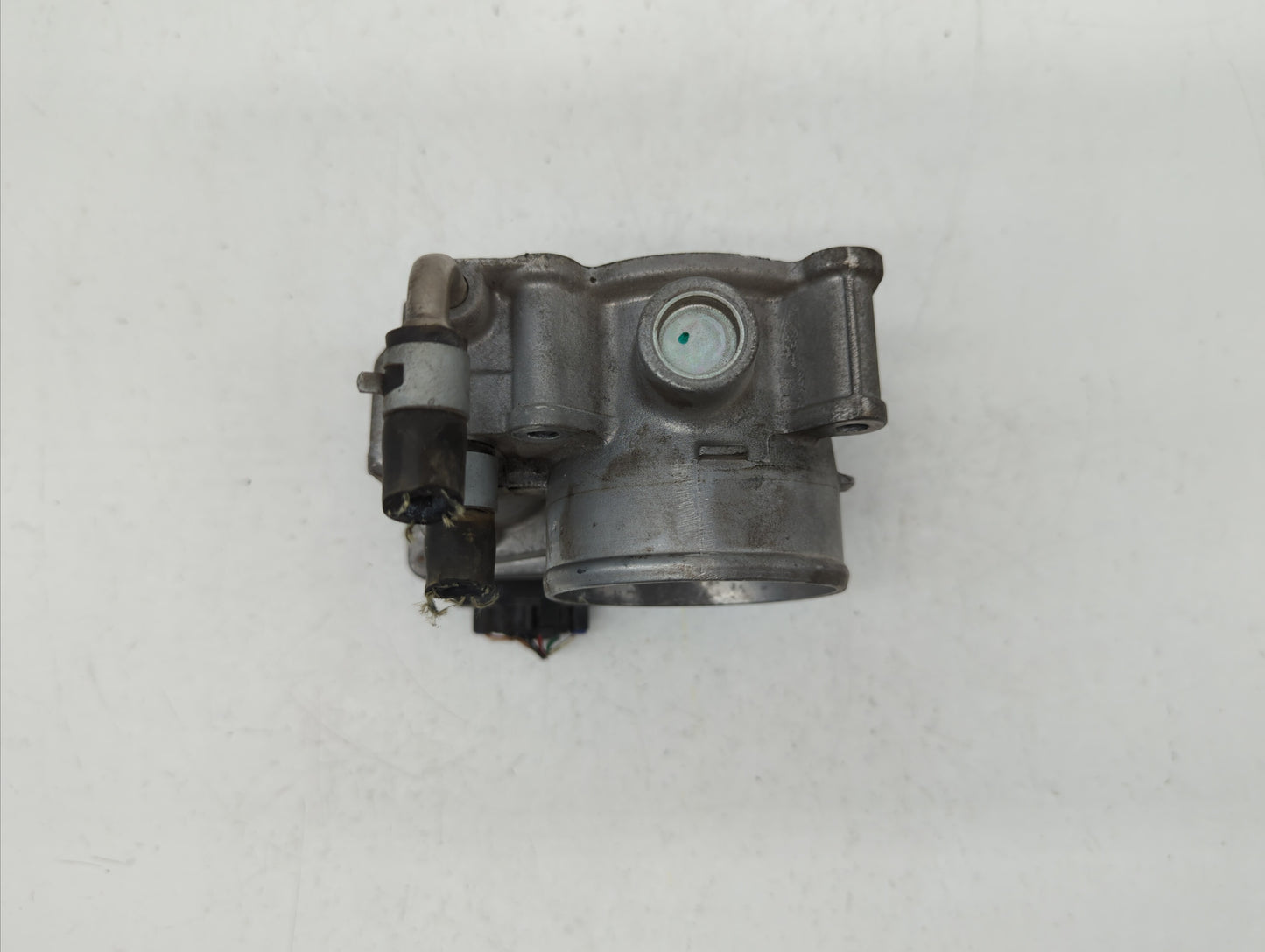2013-2018 Nissan Altima Throttle Body P/N:3TA60-01 C 3TA60-01 B, 3TA60-01 A Fits Fits 2013 2014 2015 2016 2017 2018 2019 202