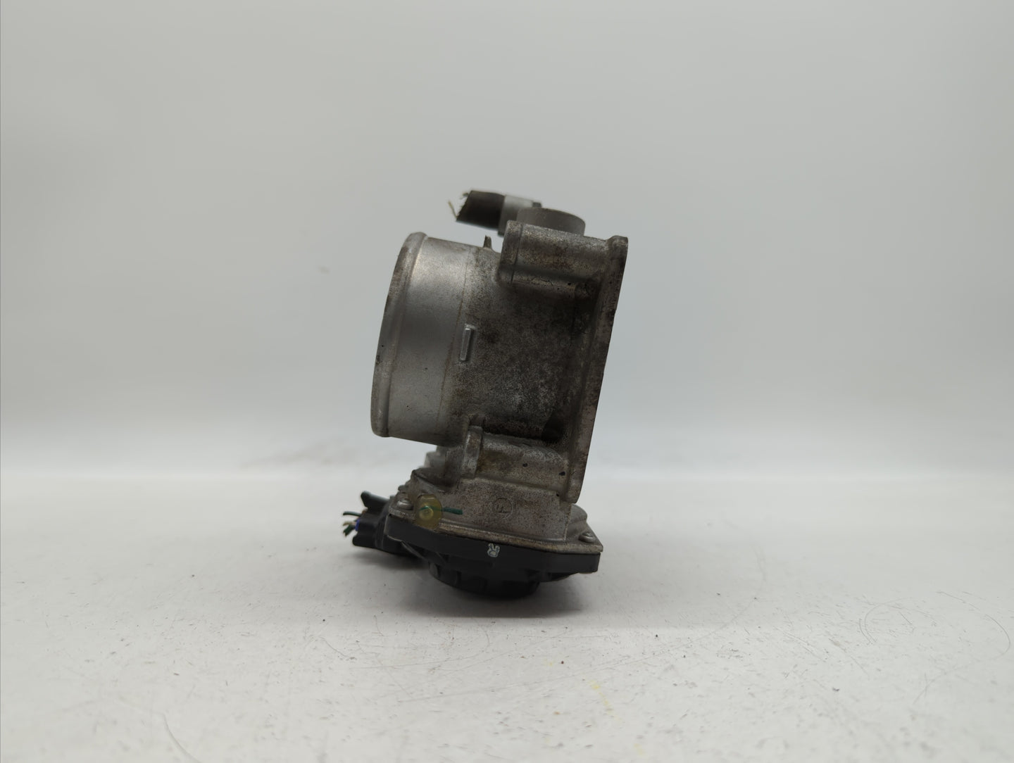 2013-2018 Nissan Altima Throttle Body P/N:3TA60-01 C 3TA60-01 B, 3TA60-01 A Fits Fits 2013 2014 2015 2016 2017 2018 2019 202