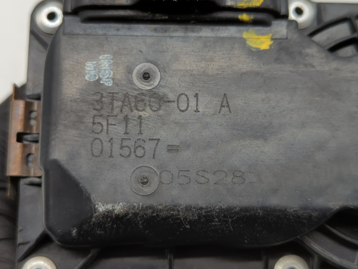 2013-2018 Nissan Altima Throttle Body P/N:3TA60-01 C 3TA60-01 B, 3TA60-01 A Fits Fits 2013 2014 2015 2016 2017 2018 2019 202